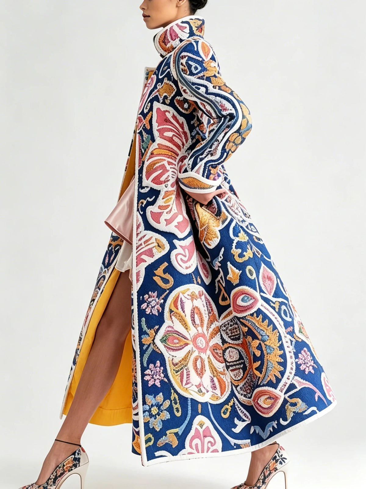 Luxury Boho Floral Jacquard Long Trench Coat Women Vintage Ethnic Embroidered Maxi Windbreaker Autumn Winter Aesthetic Overcoat